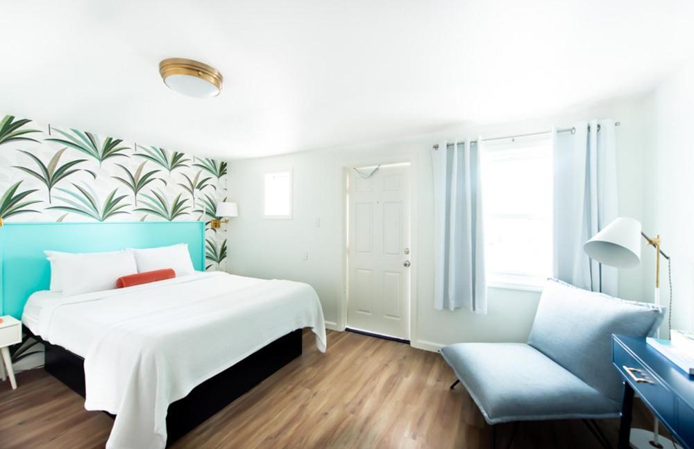 Royal Palms Motel Tybee Island Екстер'єр фото